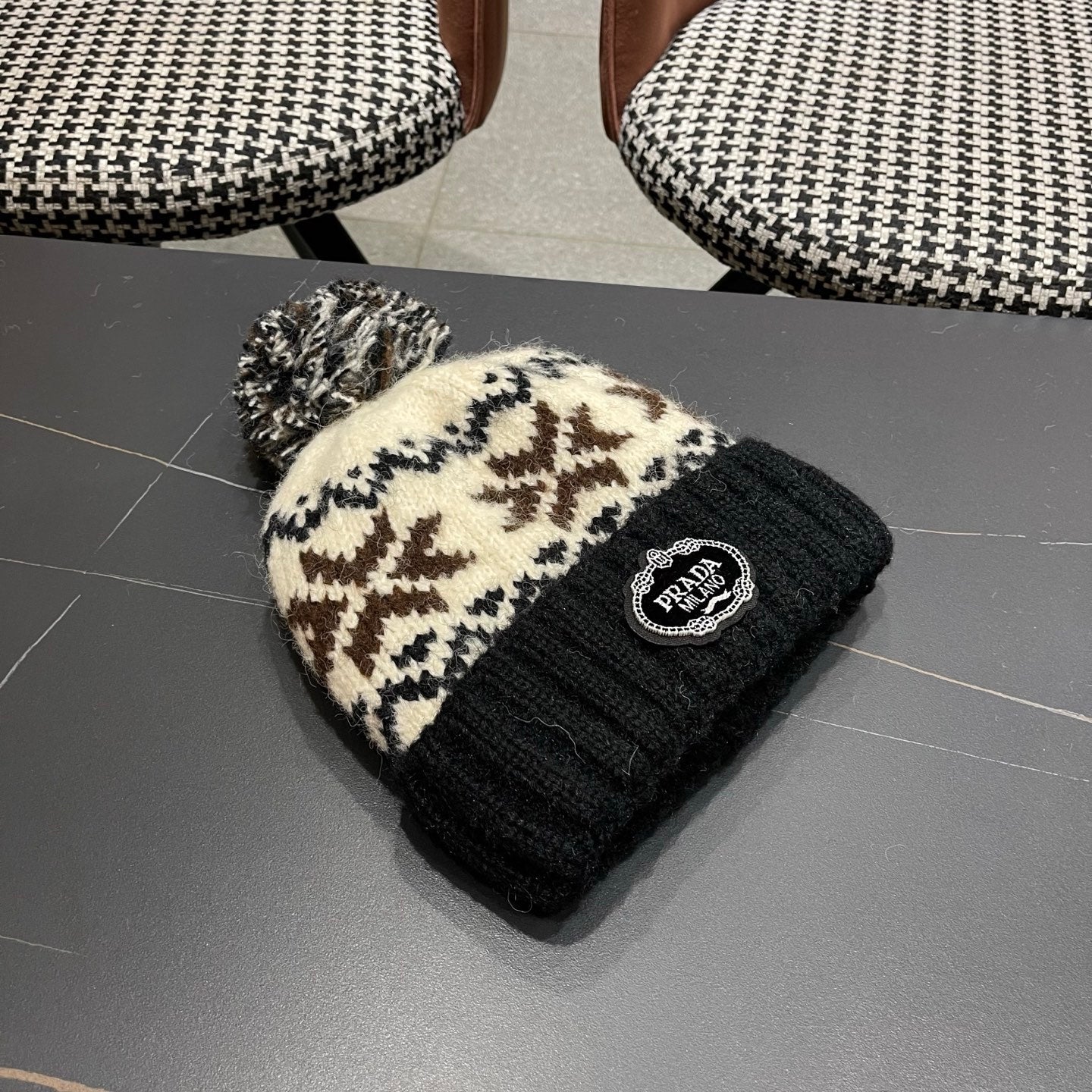 PRA 25 FAIR ISLE JACQUARD WOOL KNITTED BLACK HAT 822424