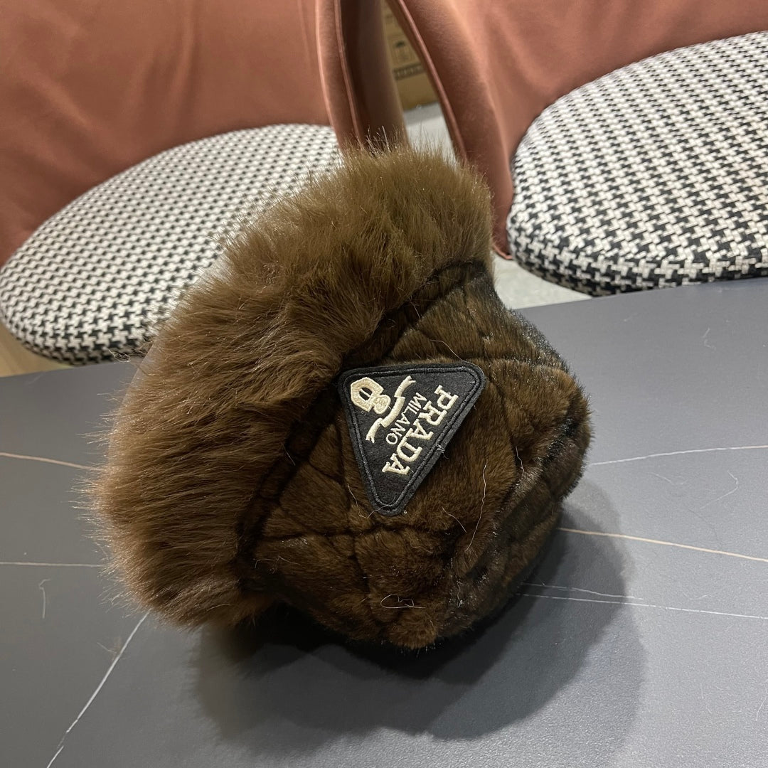 PRA 25 PLUSH BUCKET HAT 829809