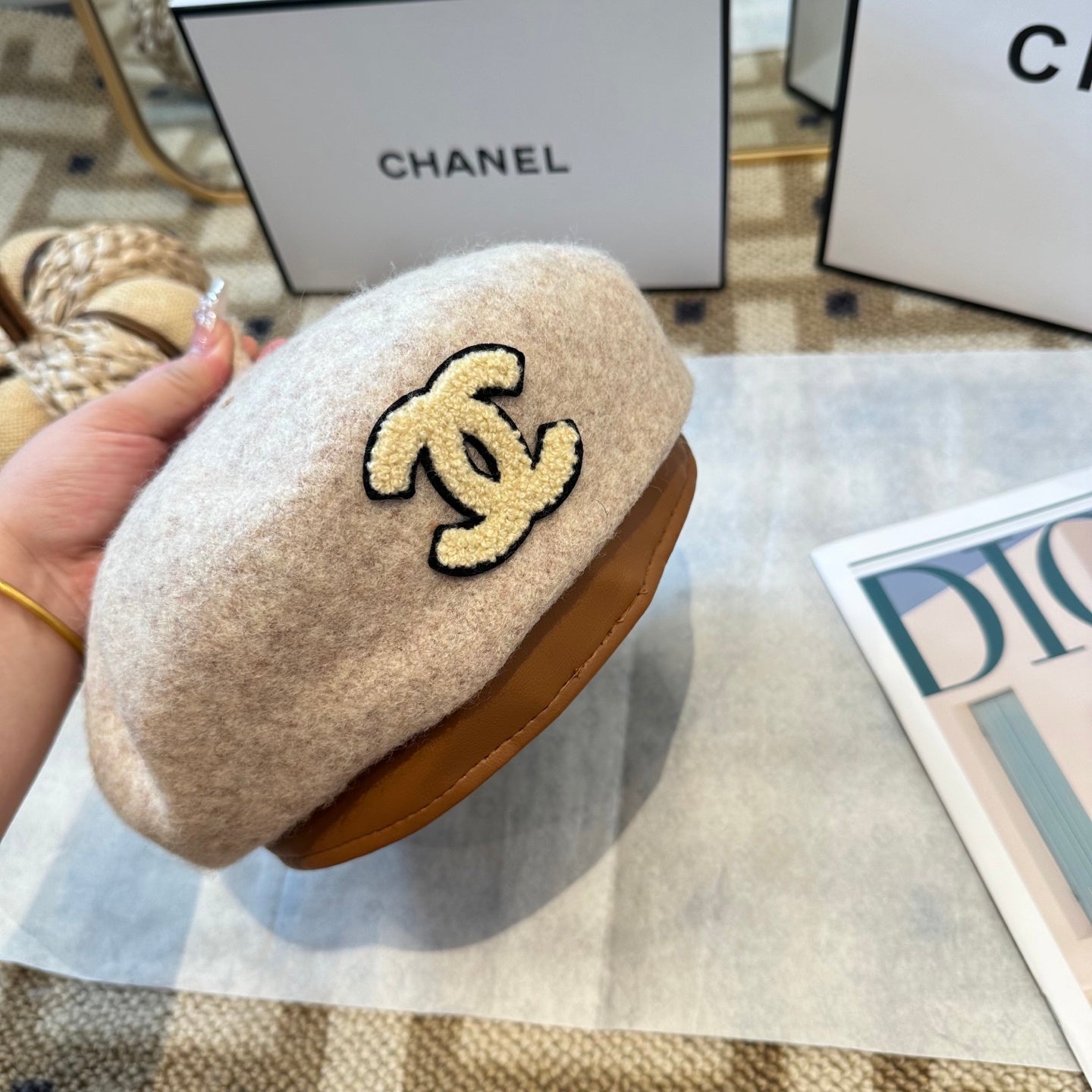Chanel New Wool Beret Brown 960041