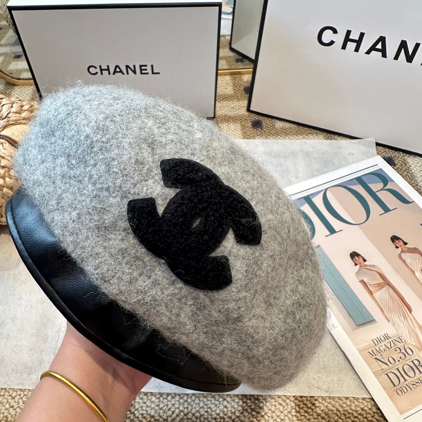 Chanel New Wool Beret Grey 960042