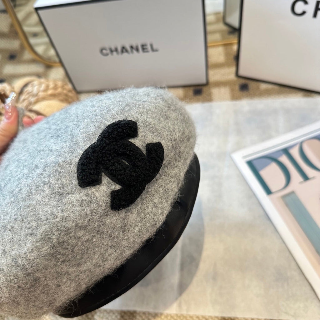 Chanel New Wool Beret Grey 960042