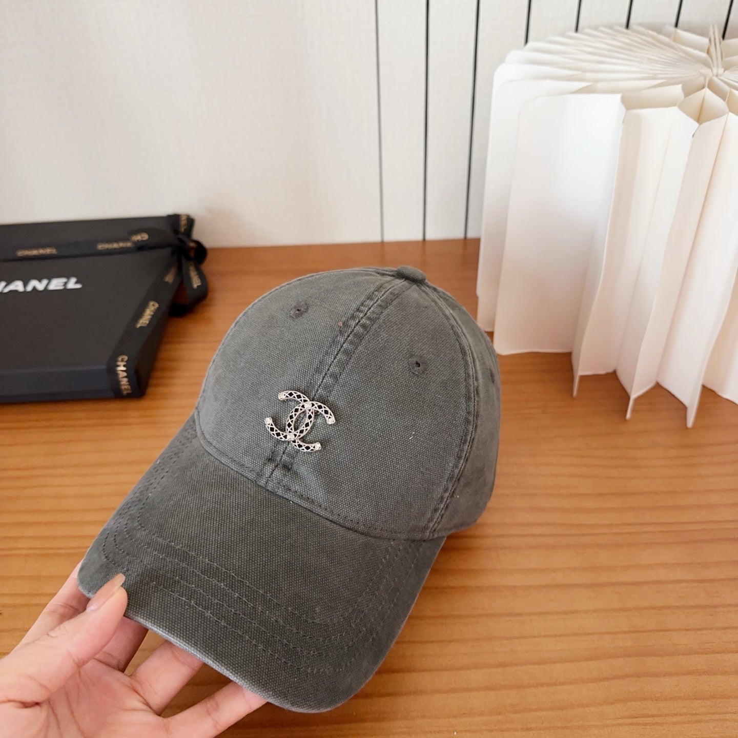 Chanel New Baseball Cap Grey in Cotton 960123