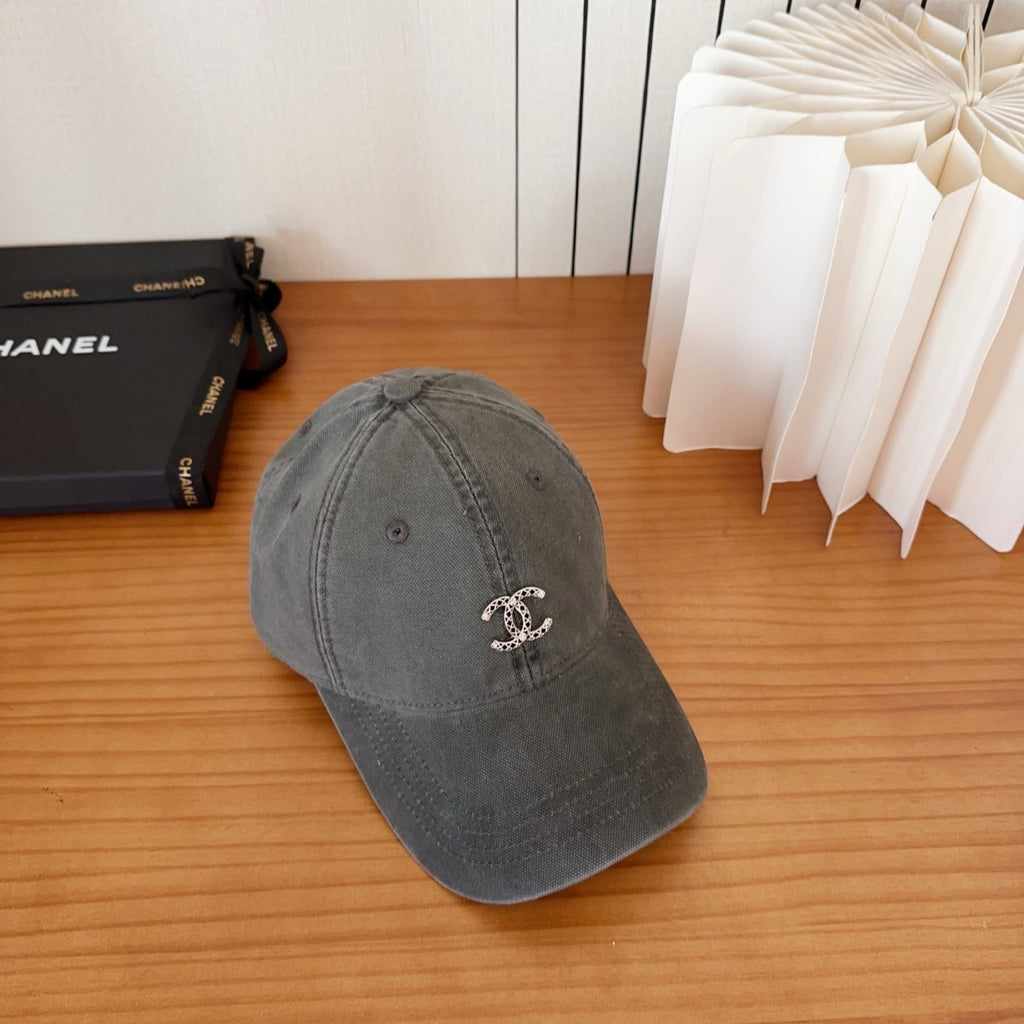 Chanel New Baseball Cap Grey in Cotton 960123