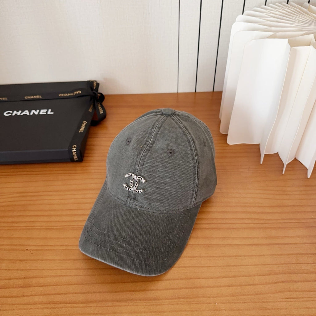 Chanel New Baseball Cap Grey in Cotton 960123
