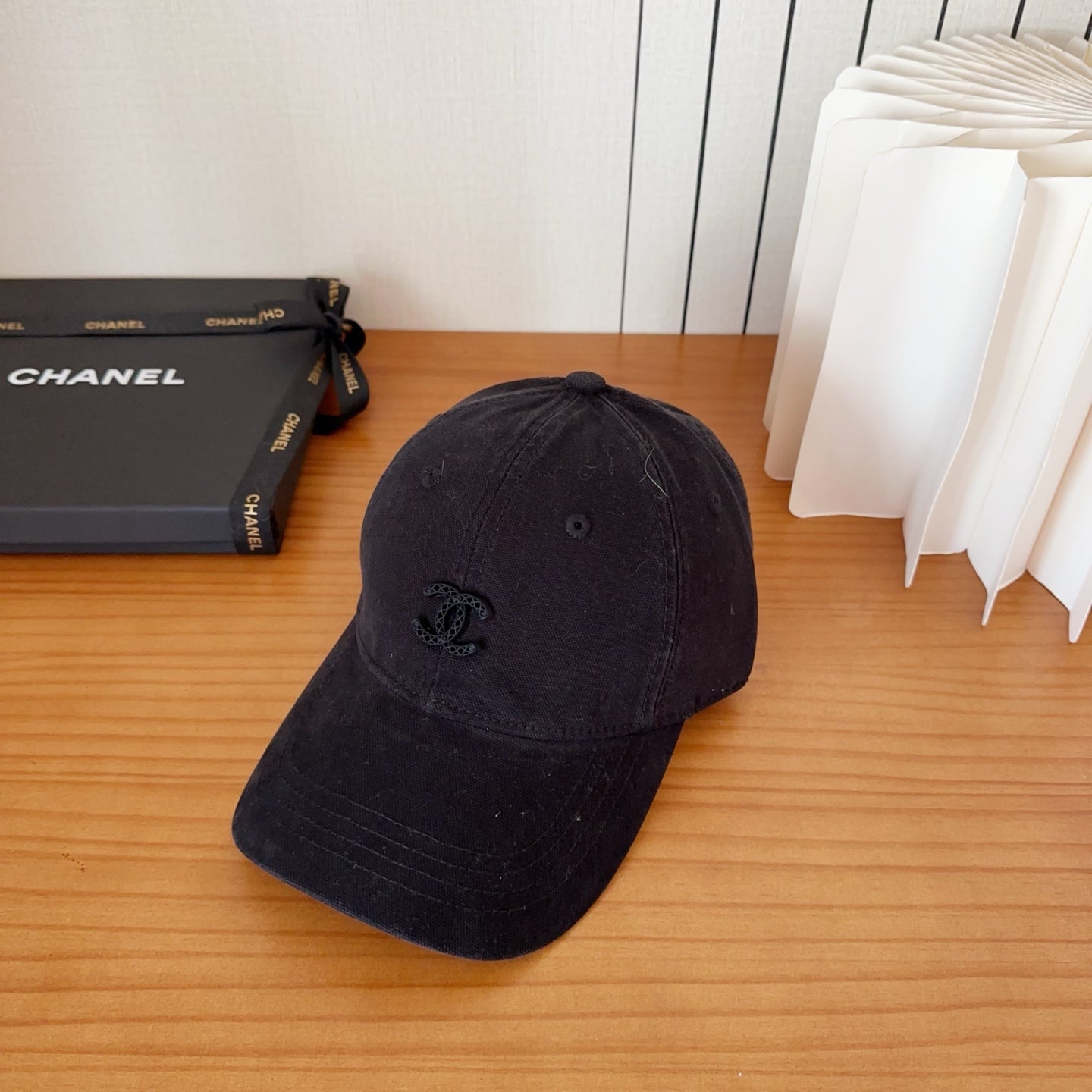 Chanel New Baseball Cap Black in Cotton 960124