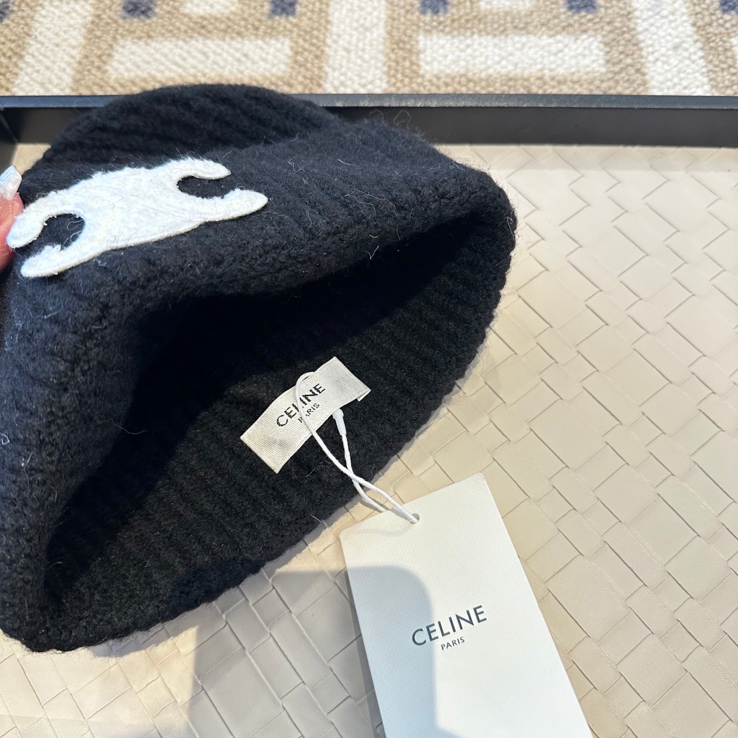 Celine 2025 Fall/Winter New Wool Black Hat 960100