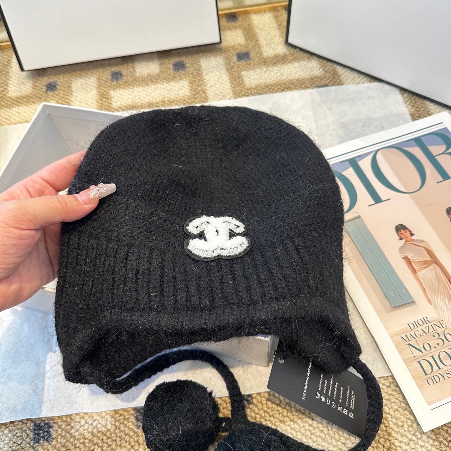 Chanel Fall/Winter Black Wool Knitting Beanie 960070
