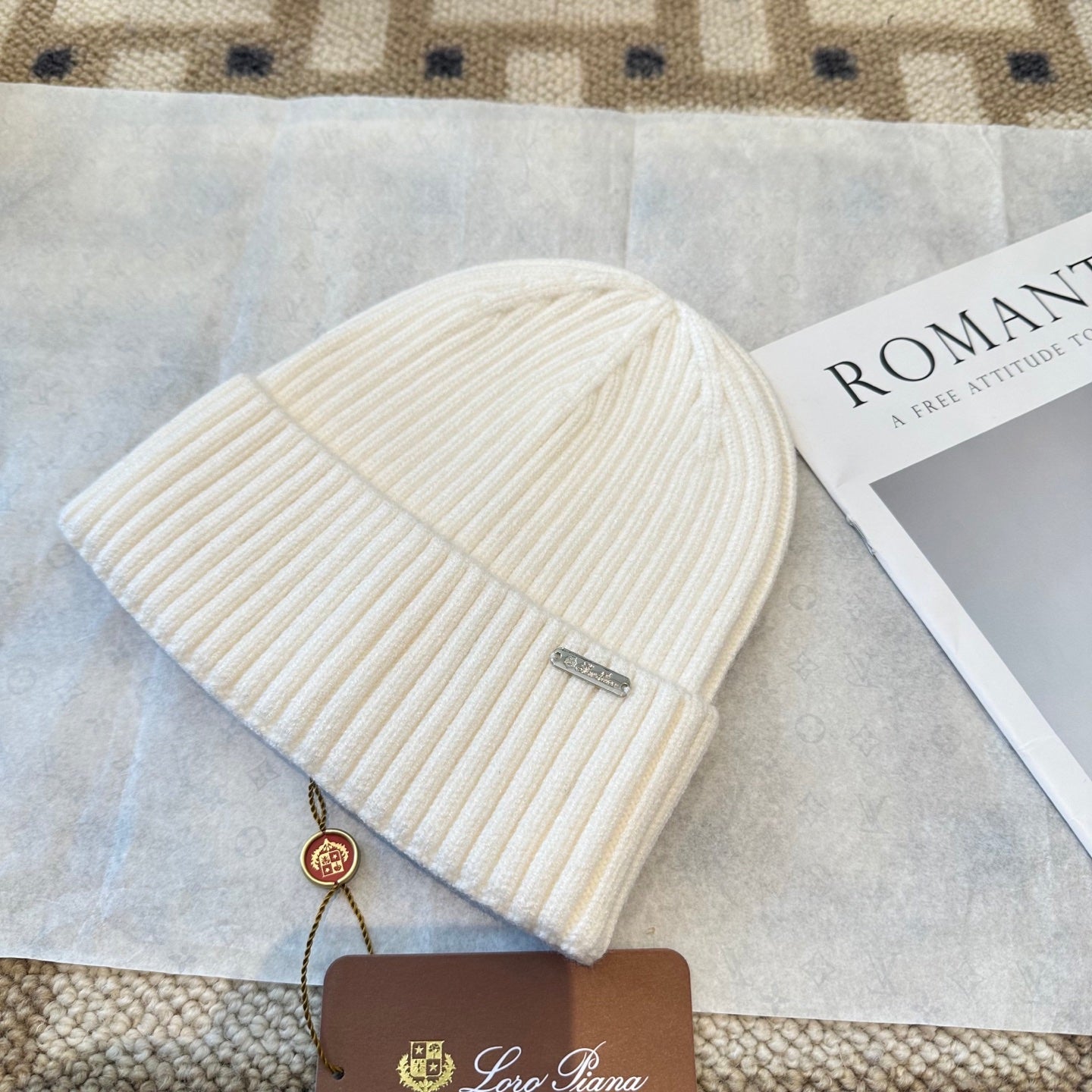 Loro Piana Classic New Style White Hat Knitting 961810