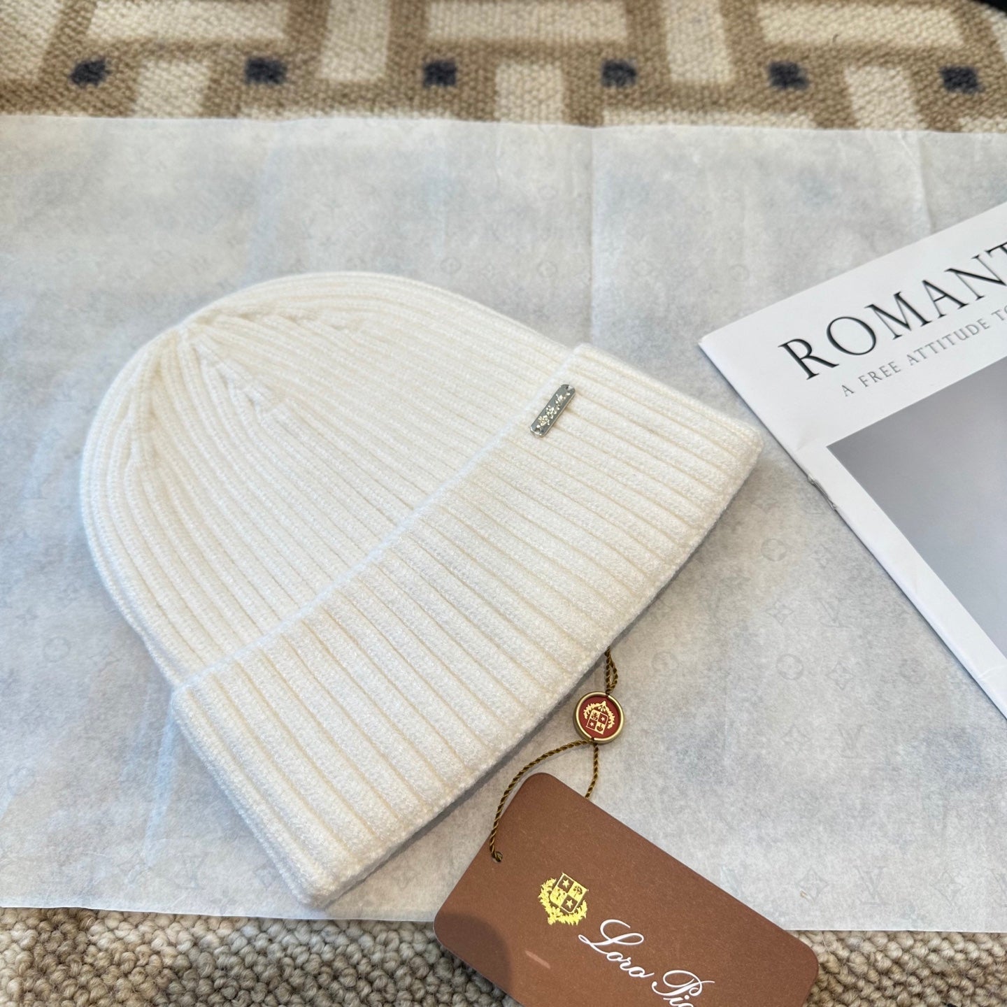 Loro Piana Classic New Style White Hat Knitting 961810