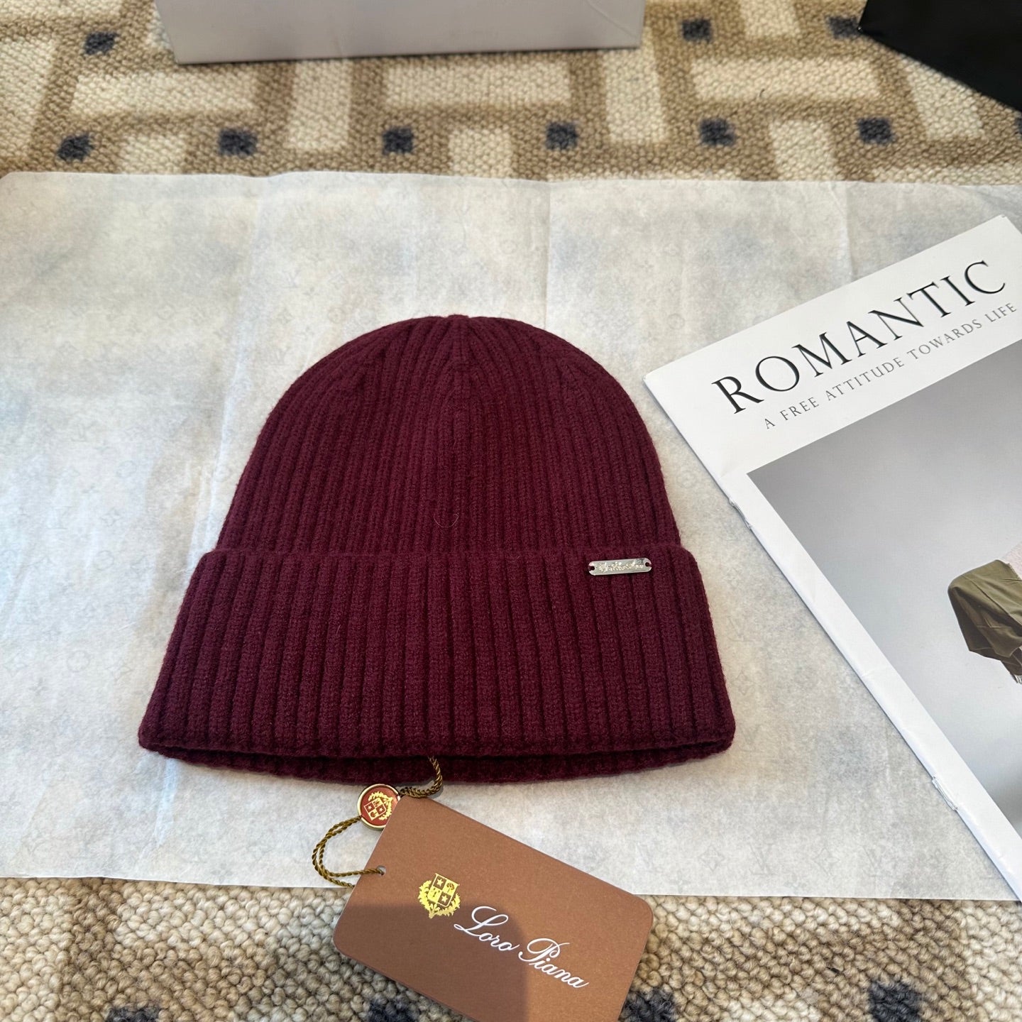 Loro Piana Classic New Style Red Hat Knitting 961812