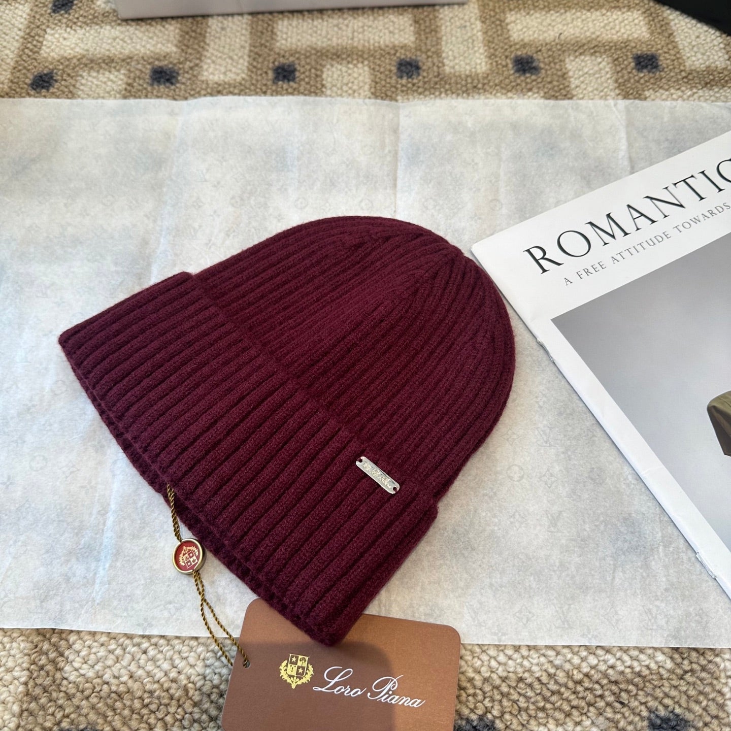 Loro Piana Classic New Style Red Hat Knitting 961812