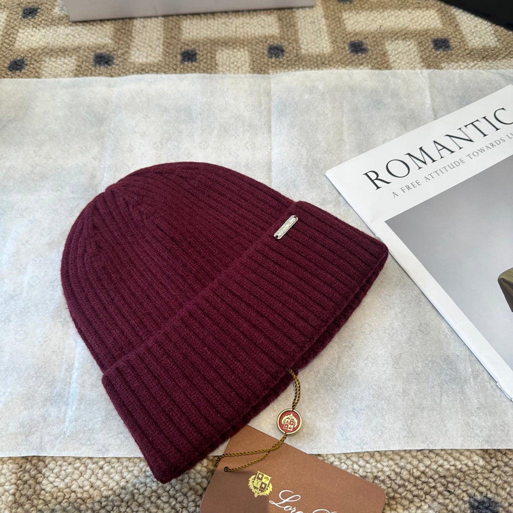 Loro Piana Classic New Style Red Hat Knitting 961812