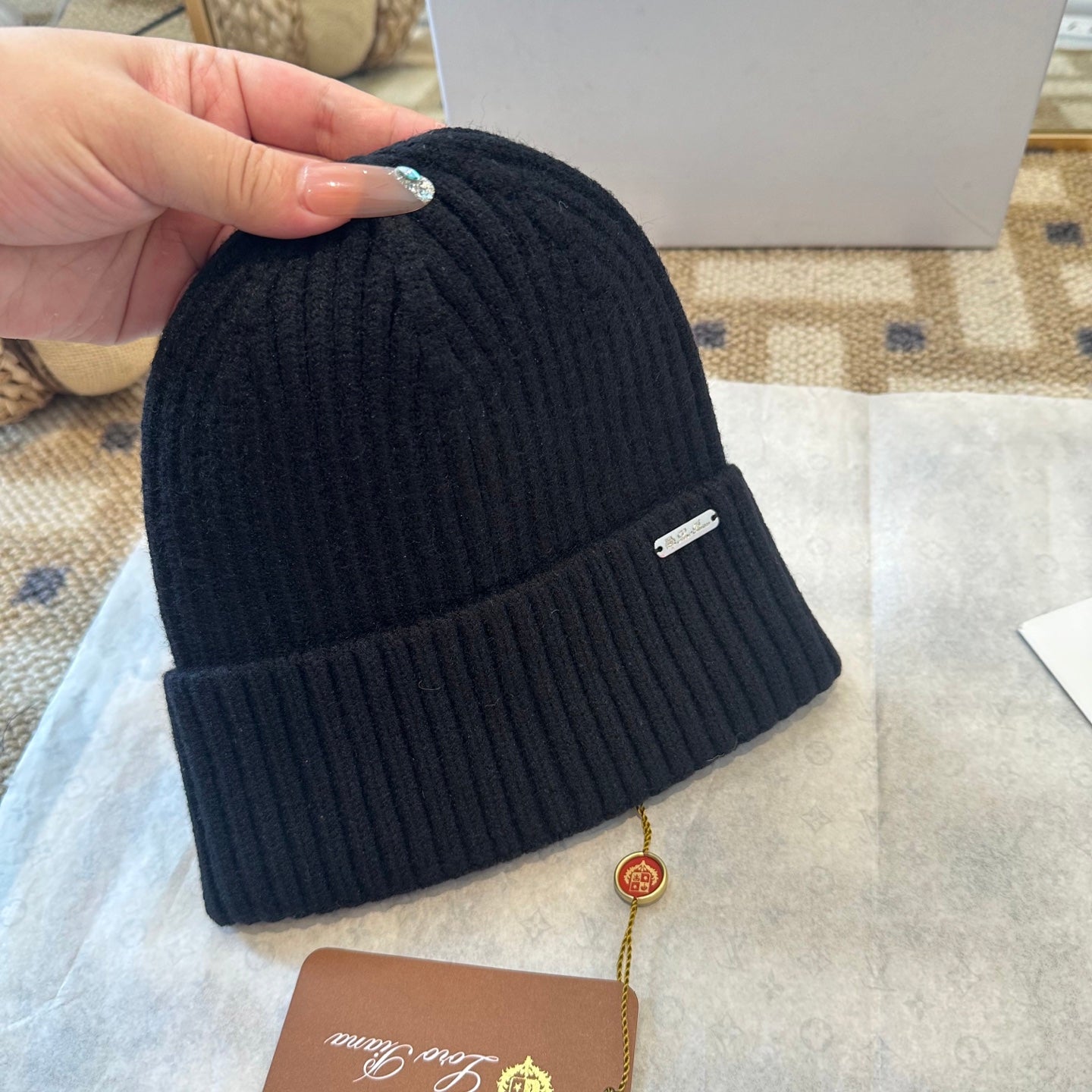 Loro Piana Classic New Style Black Hat Knitting 961814