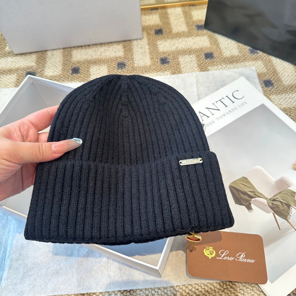 Loro Piana Classic New Style Black Hat Knitting 961814