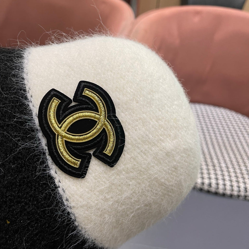 Chanel Women's Plush Bucket White mix Black Hat 980039