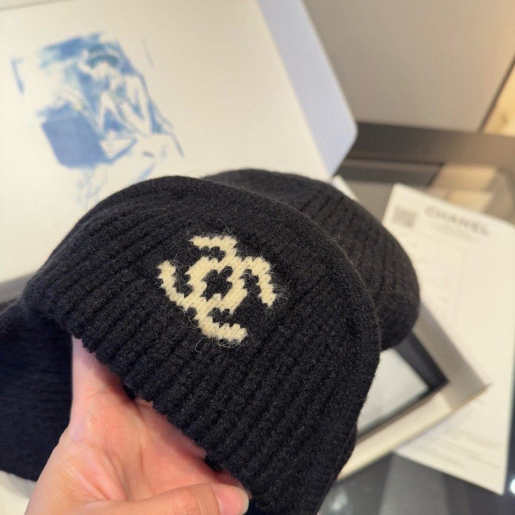 Chanel Knitted Beanie Earflap Cap Black Fibrous 980283