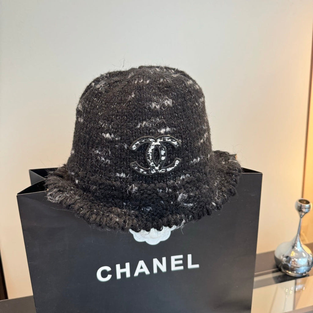 Chanel New Knitted Bucket Hat Black in Fibrous 980145