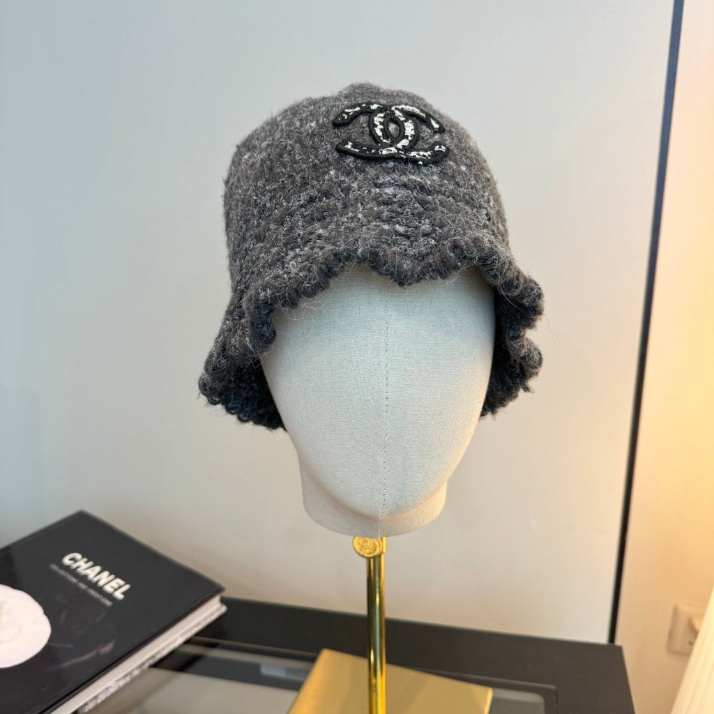 Chanel New Knitted Bucket Hat Gray in Fibrous 980144