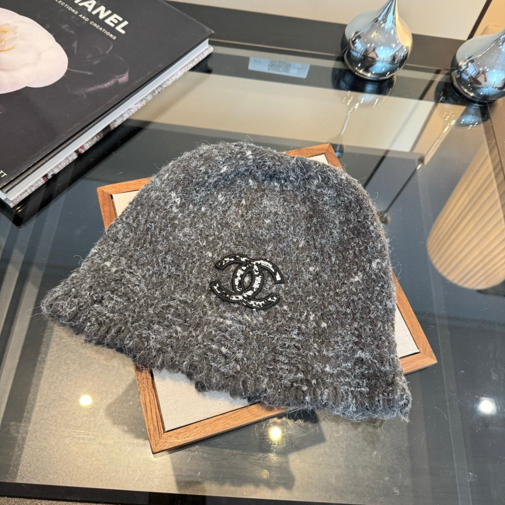Chanel New Knitted Bucket Hat Gray in Fibrous 980144