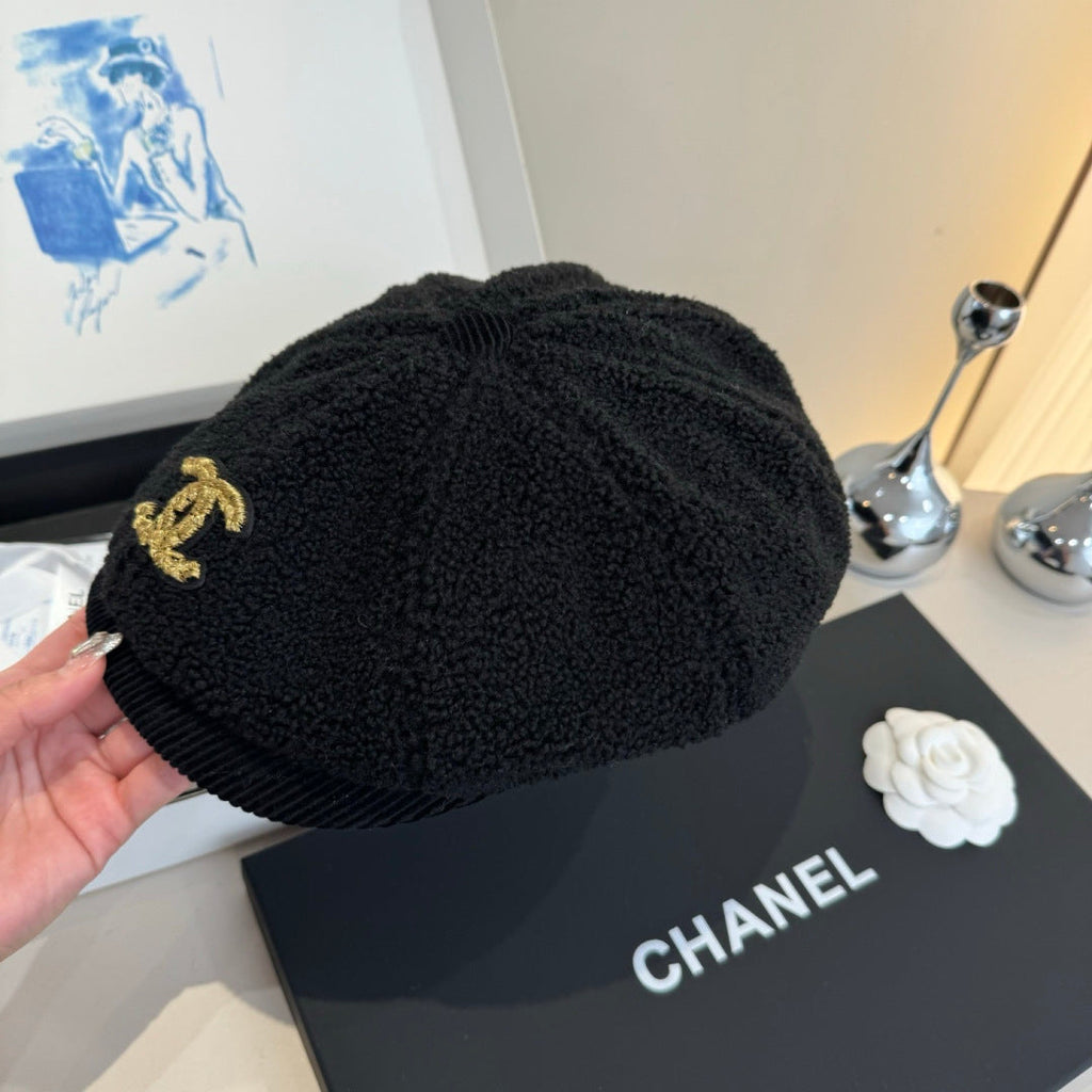 Chanel Wool Cap Black in Fibrous 980125