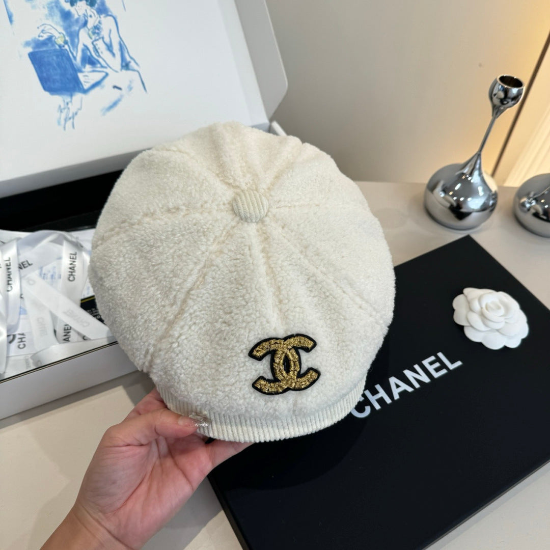 Chanel Wool Cap White in Fibrous 980124