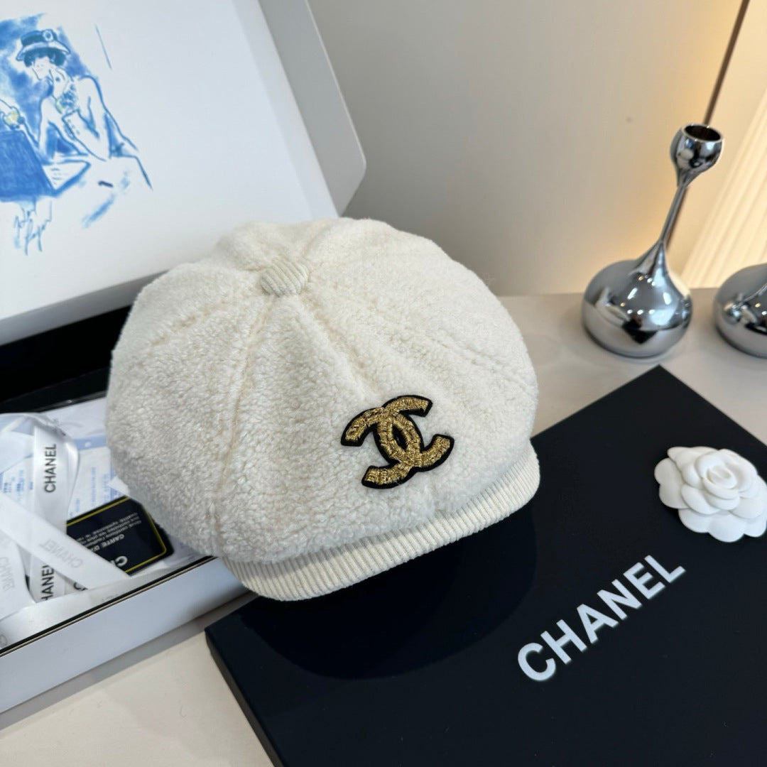 Chanel Wool Cap White in Fibrous 980124