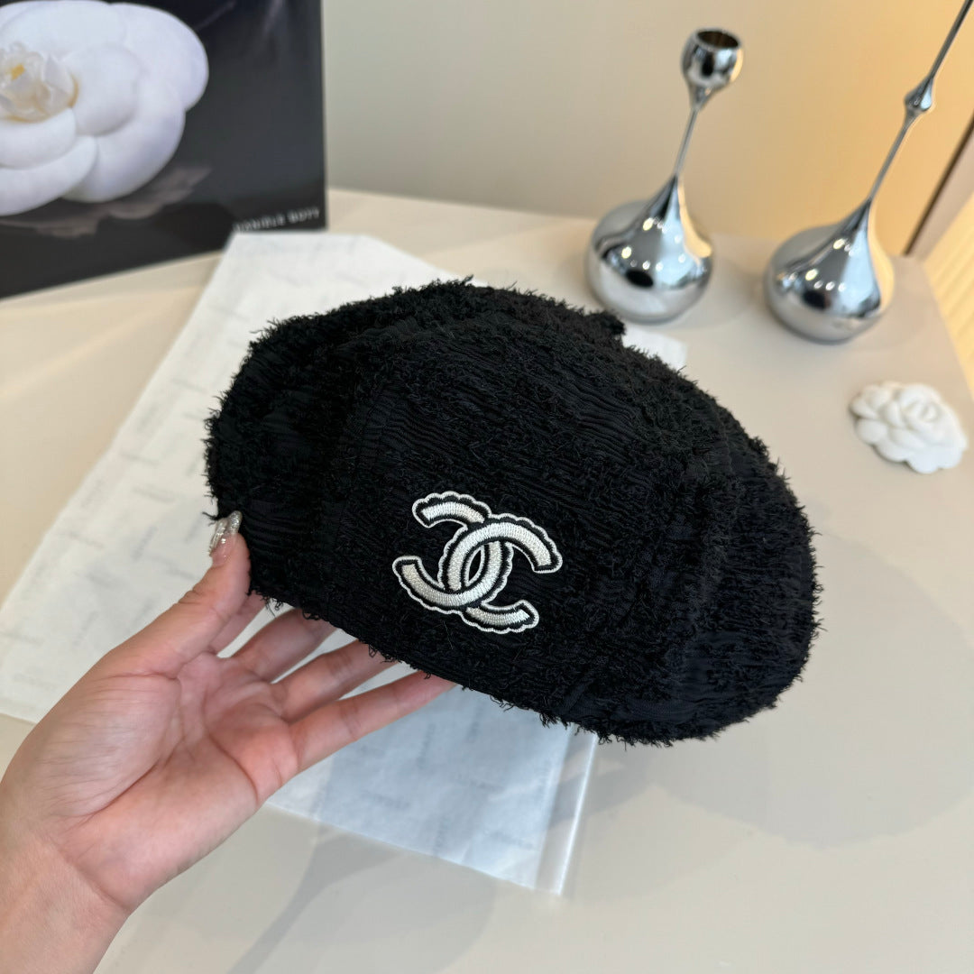 CC Beret Black in Fibrous 980103