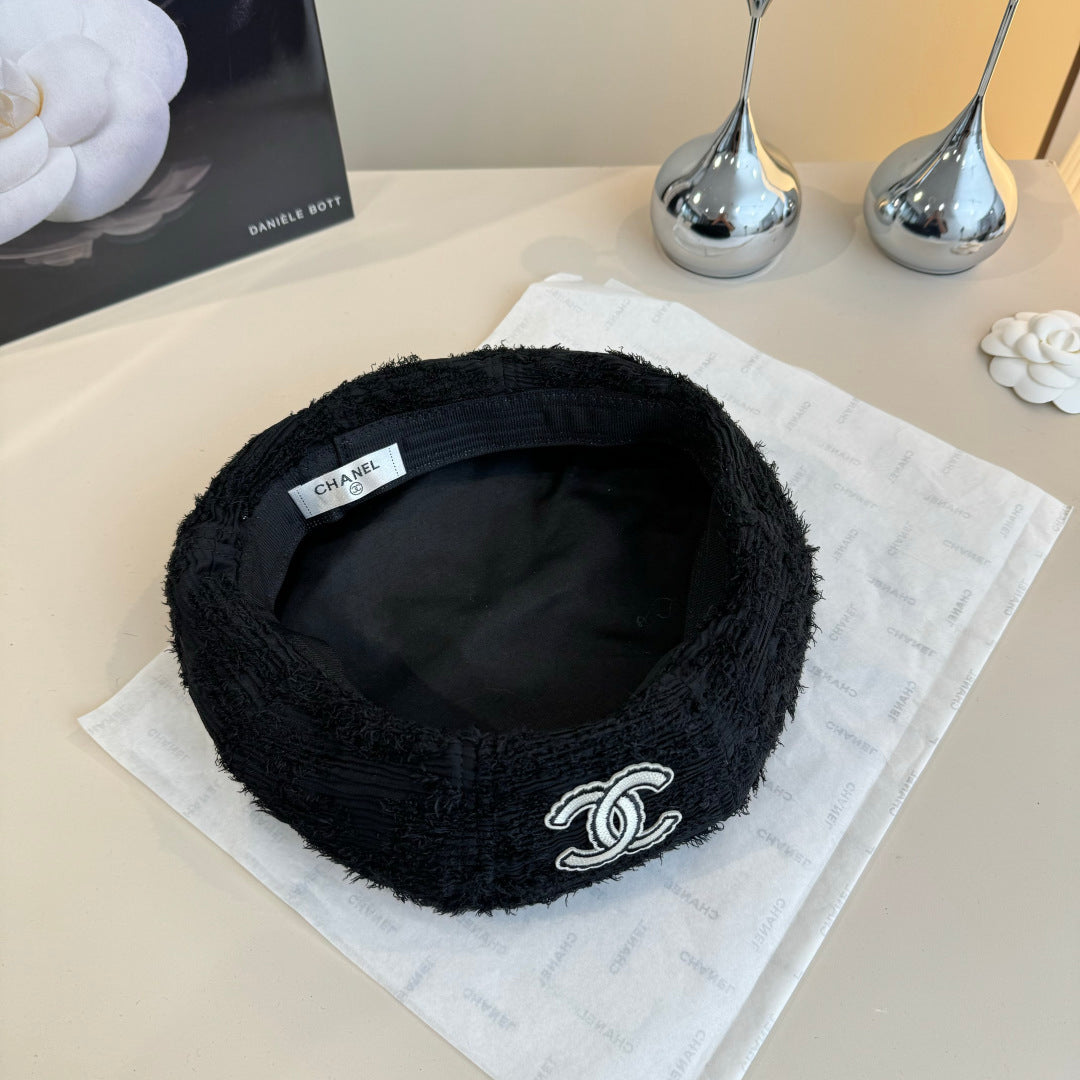 CC Beret Black in Fibrous 980103