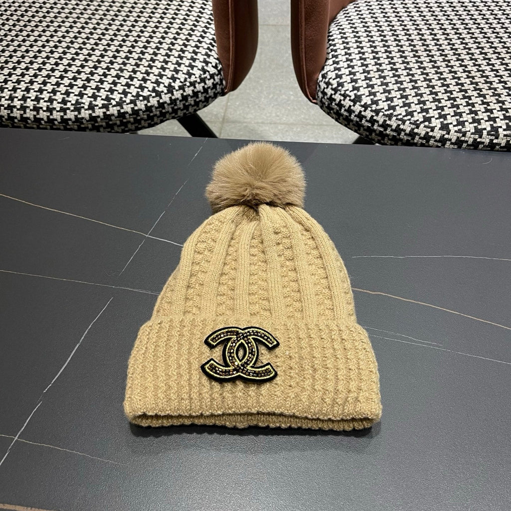 Chanel Knitted Beanie Brown in Fibrous 979984