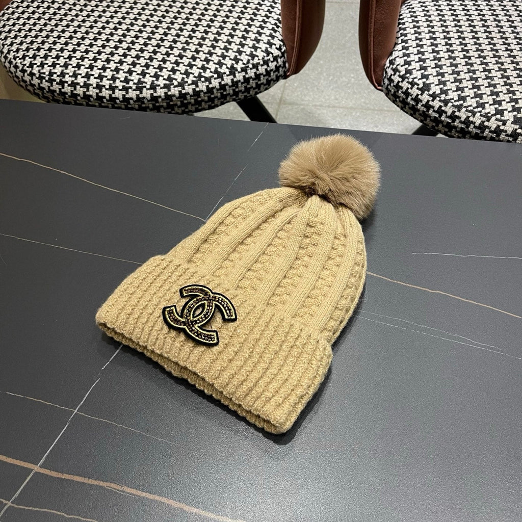 Chanel Knitted Beanie Brown in Fibrous 979984