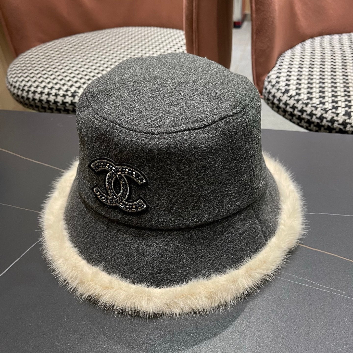Chanel Korean Style Bucket Hat Gray Plush Fleece 979917