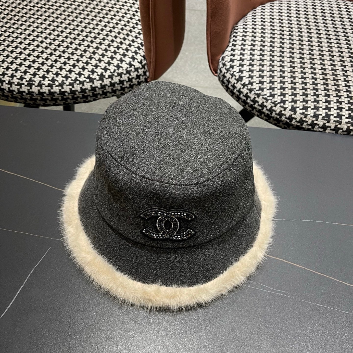 Chanel Korean Style Bucket Hat Gray Plush Fleece 979917