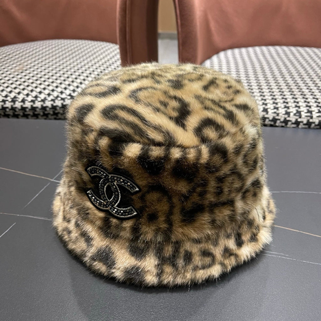 Chanel Korean Style Leopard Print Light Brown Plush Hat 979910