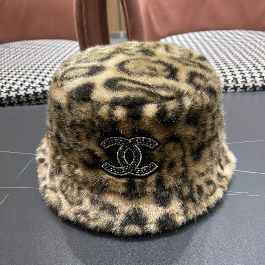 Chanel Korean Style Leopard Print Light Brown Plush Hat 979910