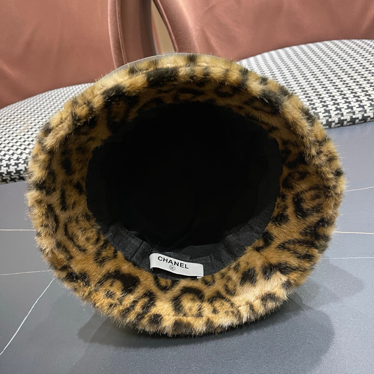 Chanel Korean Style Leopard Print Dark Brown Plush Hat 979909