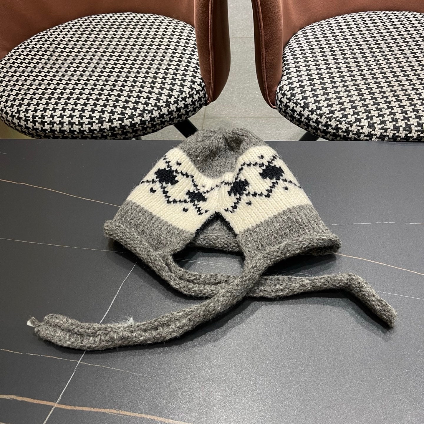 Celine 25 Fair Isle Gray Knitted Tie-Wrap Wool Hat 980013