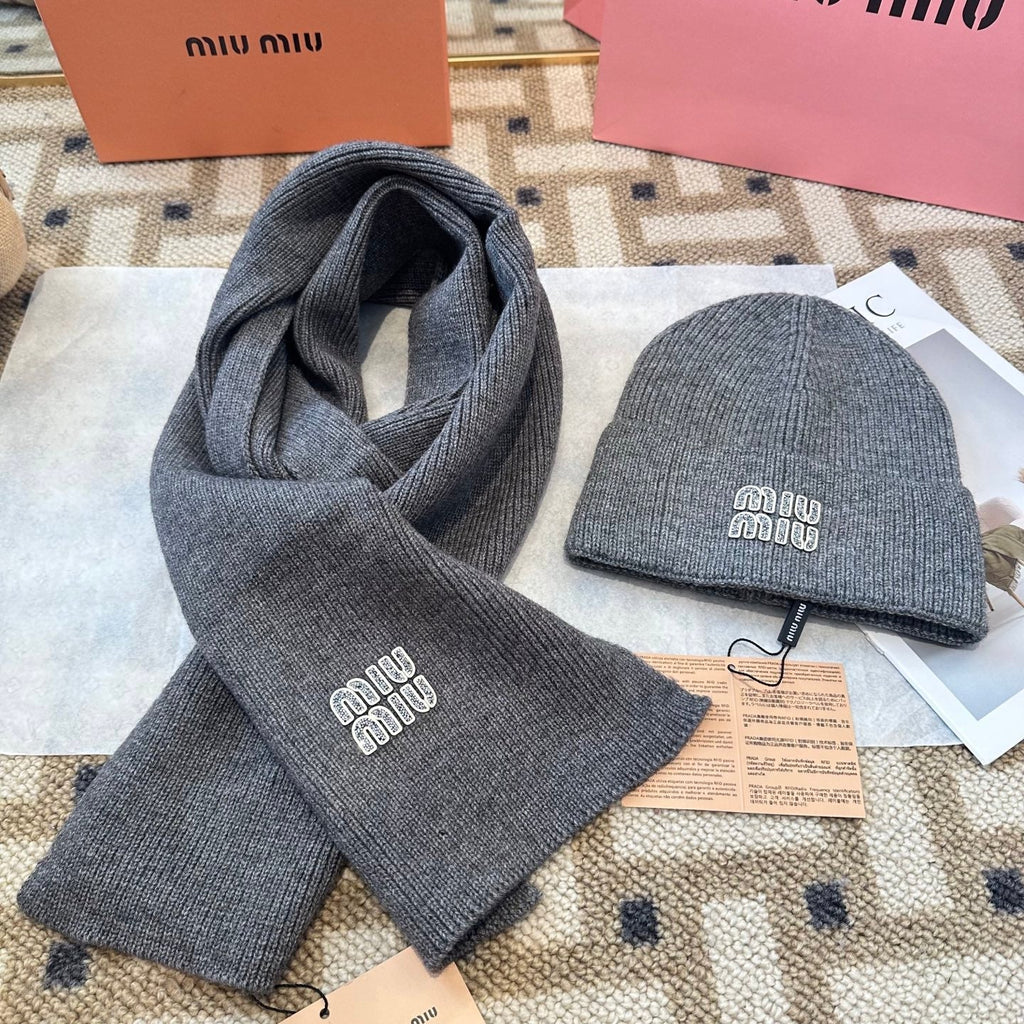 Miu Miu Gray Wool Knit Set 979747