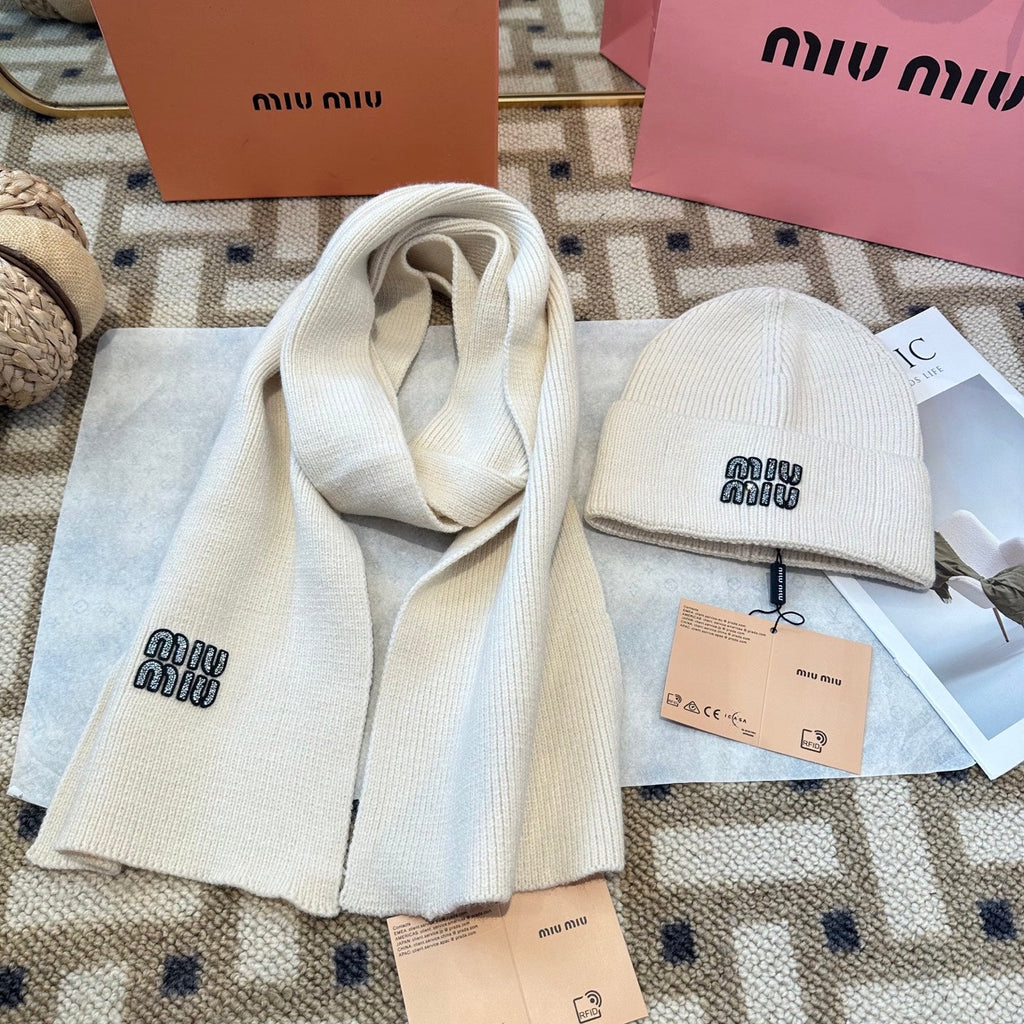 Miu Miu Cream Wool Knit Set 979749