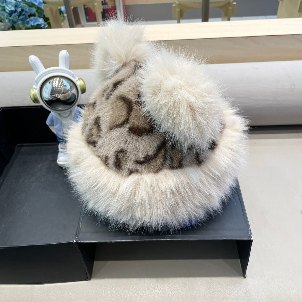 Moncler 24 Retro Leopard Gray Print Plush Fisherman Hat 980328