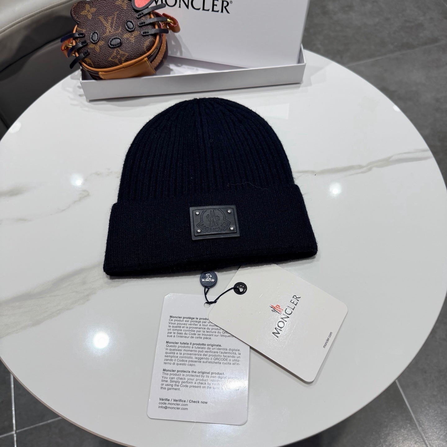Moncler Black Knitted Beanie 980310