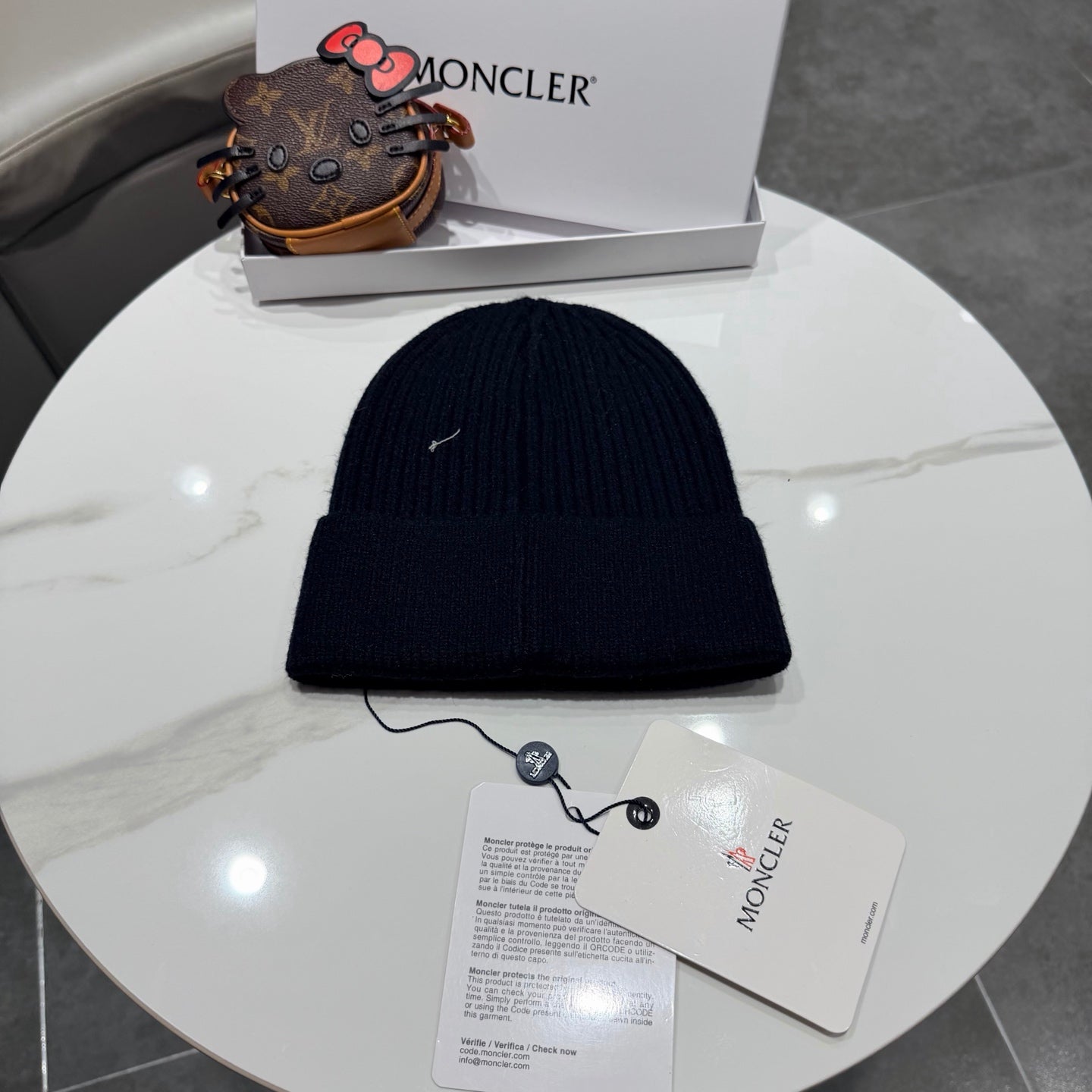 Moncler Black Knitted Beanie 980310
