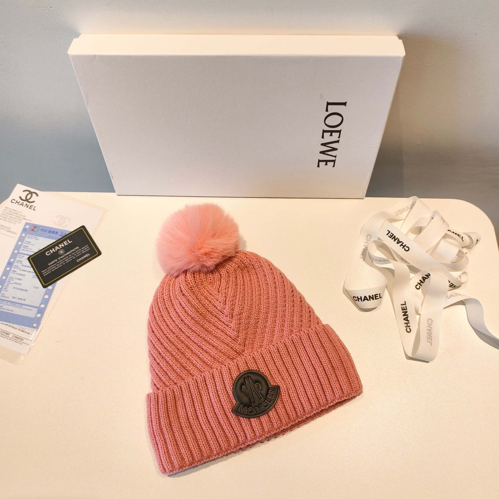 Moncler 2025 Light Pink New Designer Pom-Pom Wool Beanie 980214