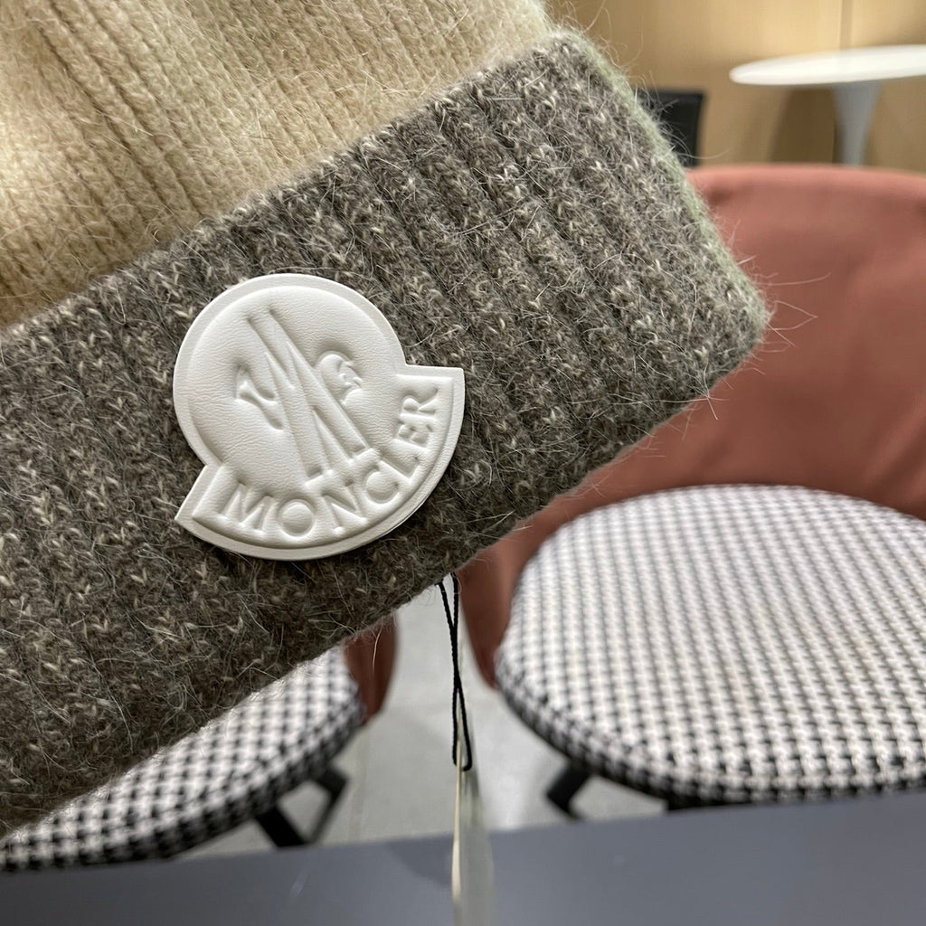 Moncler Korean Style Fleece-Lined Beige mix Grey Knitted Beanie 980073