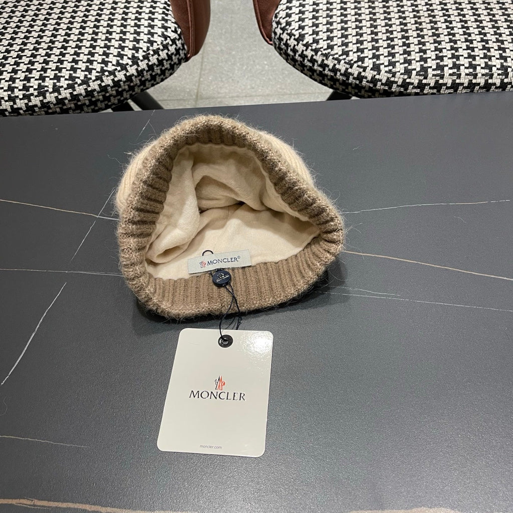 Moncler Korean Style Fleece-Lined Taupe Knitted Beanie 980075