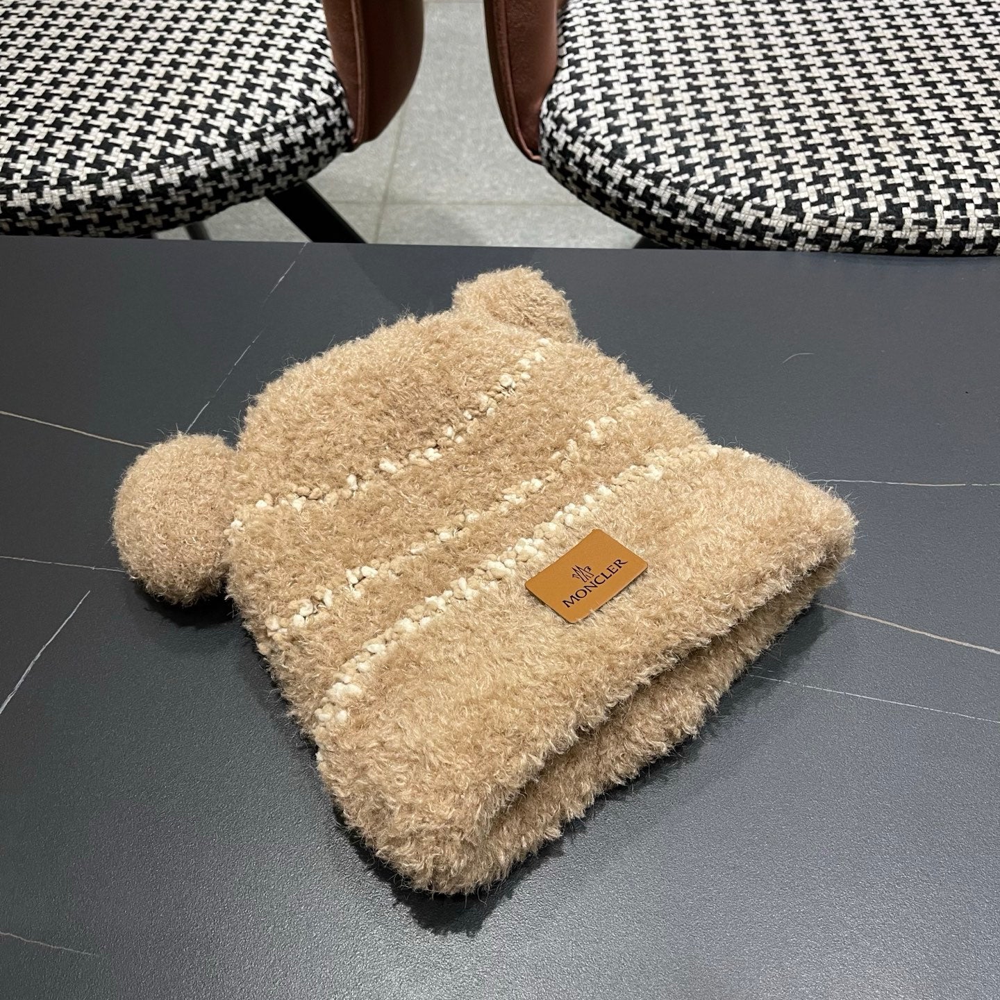 Moncler Cute Bear Fleece-Lined Warm Knitted Brown Hat 980002