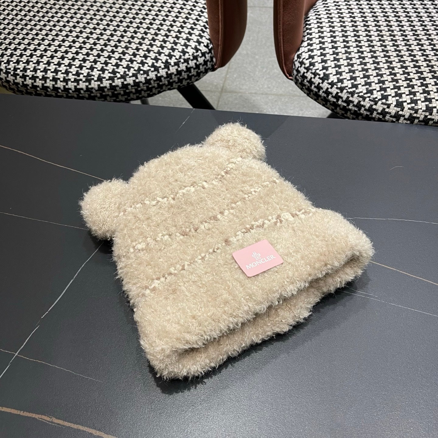 Moncler Cute Bear Fleece-Lined Warm Knitted Beige Hat 980001
