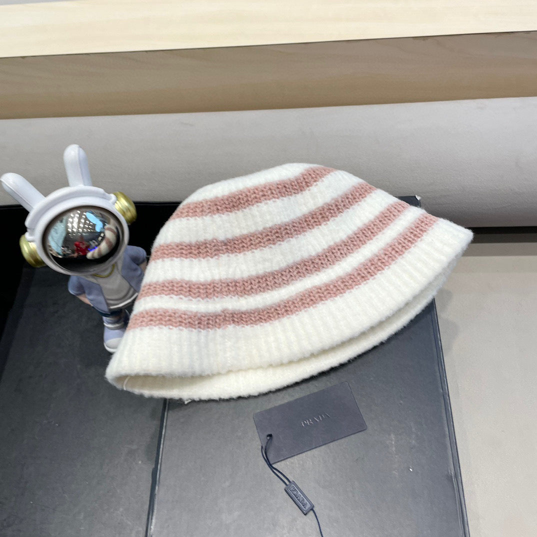 Prada Plush Bucket Hat Pink Knitted Woolen Fabric 125671