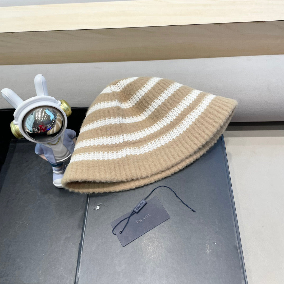 Prada Plush Bucket Hat Beige Knitted Woolen Fabric 125670