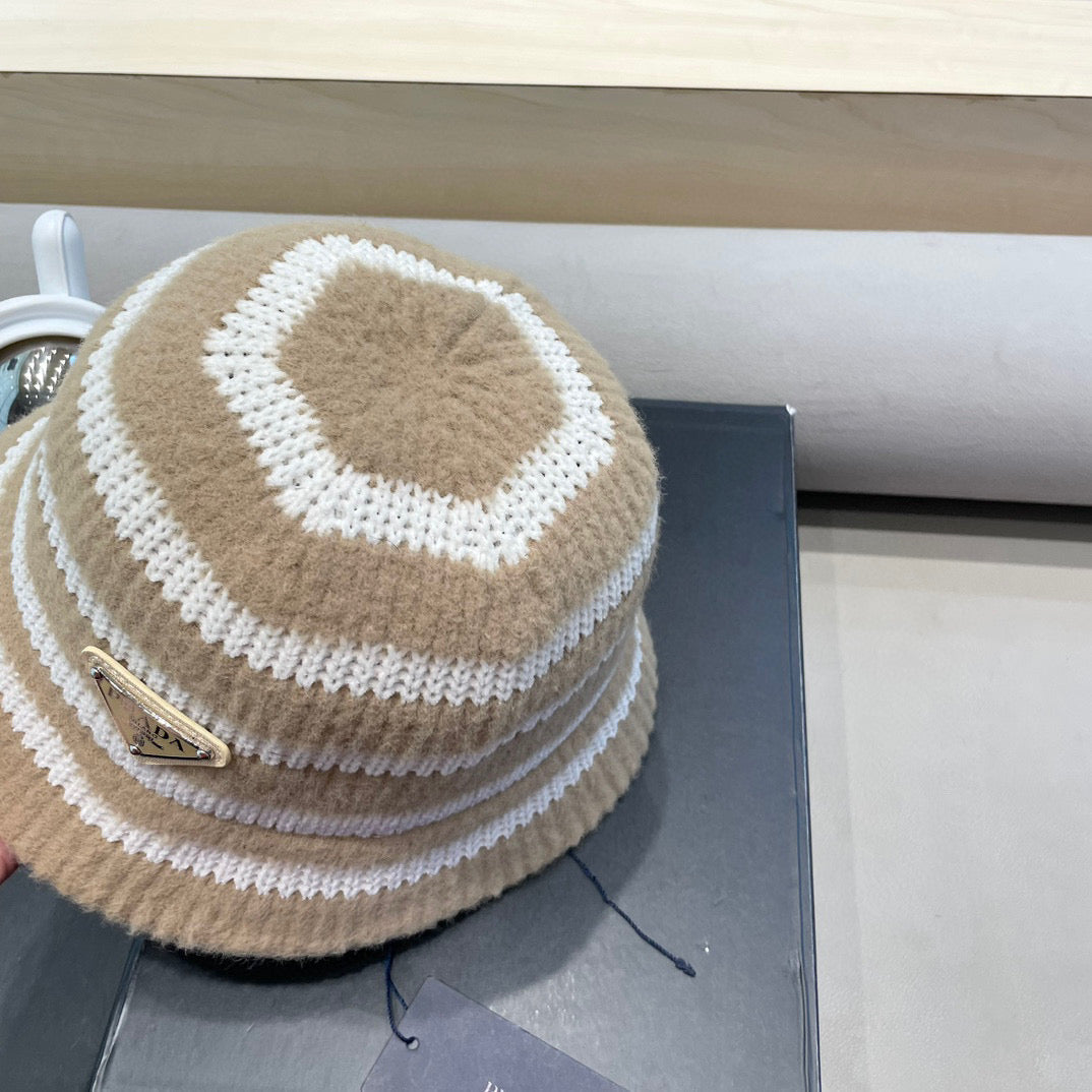 Prada Plush Bucket Hat Beige Knitted Woolen Fabric 125670