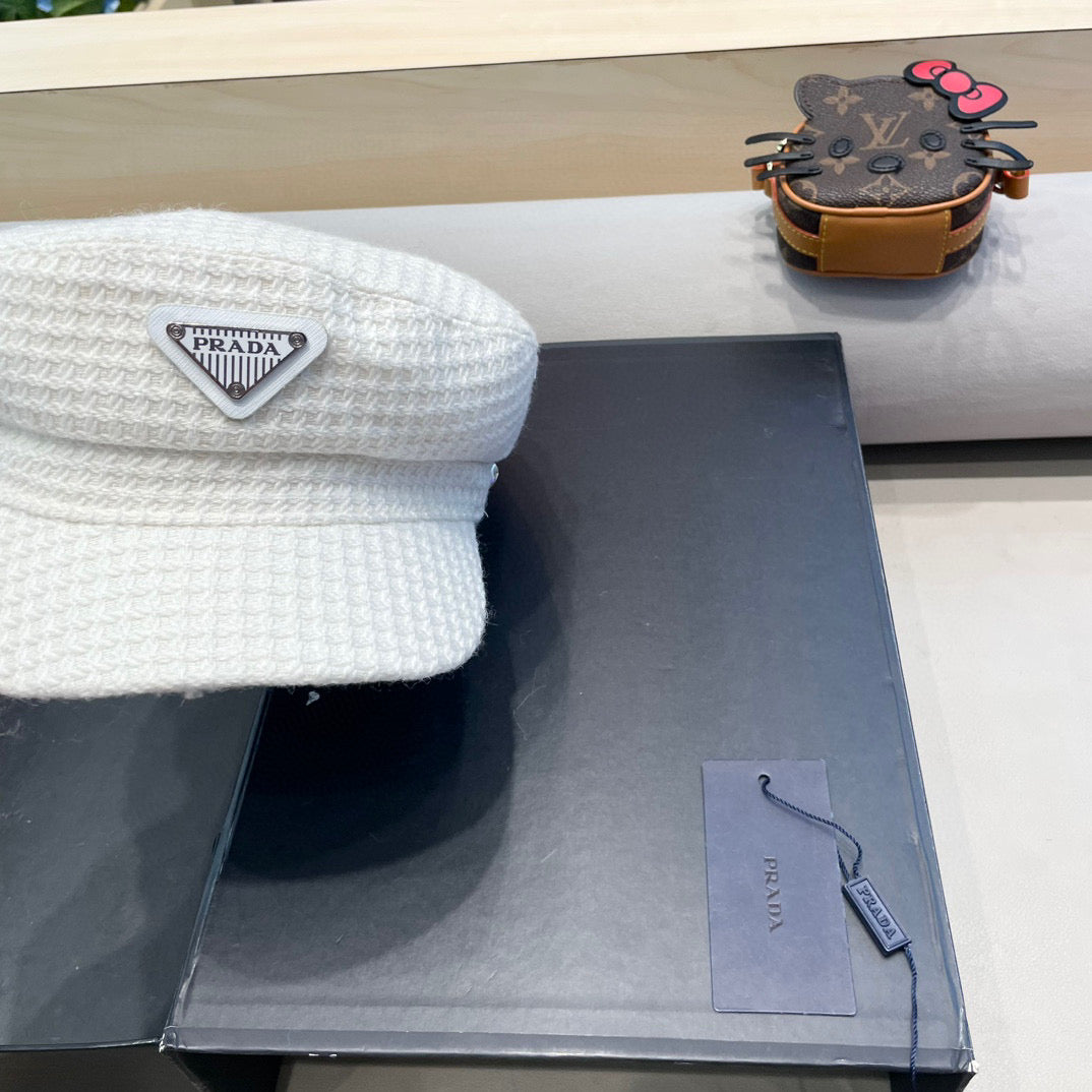 Prada Elegant Hat White Knitted Woolen Fabric 125658